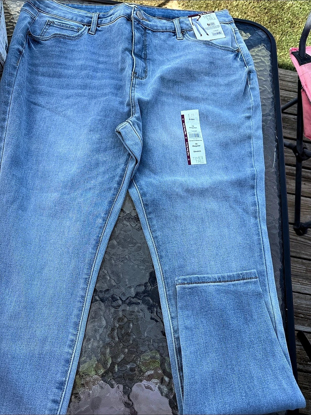 Time and Tru High Rise Skinny in Blue Waist 18 NWT